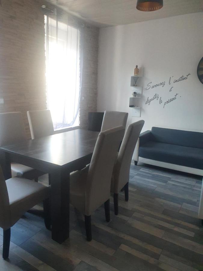 Bienvenue Chez Les Ch'Oups Le Loft 50 M2 Lejlighed La Bourboule Eksteriør billede