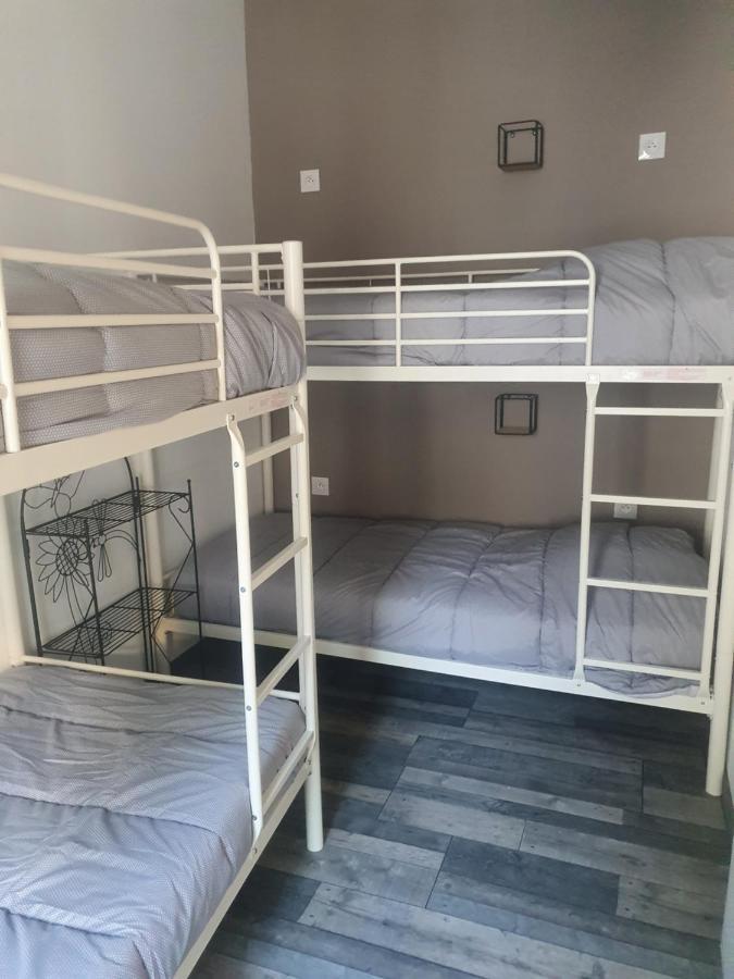 Bienvenue Chez Les Ch'Oups Le Loft 50 M2 Lejlighed La Bourboule Eksteriør billede